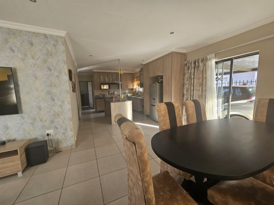 3 Bedroom Property for Sale in Bloemspruit Free State